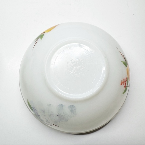 Vintage Fire King Gay Fad Fruit Painted Nesting Bowls - Picture 7 of 14